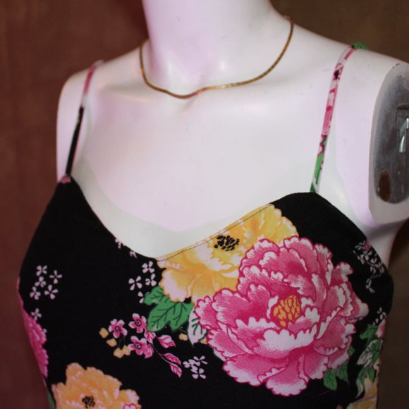 Floral Tank Top - Picture 2 of 6